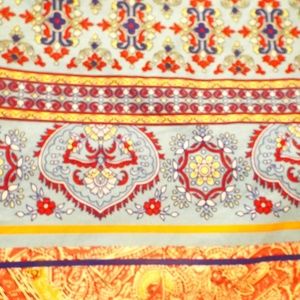 queen size beautiful duvet with 2 shams vibrant colors